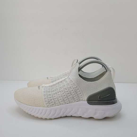 Nike Phantom Run Flyknit 2 Pure Platinum Women's Shoes CJ0280-100 US Size 8.5 - Picture 2 of 8